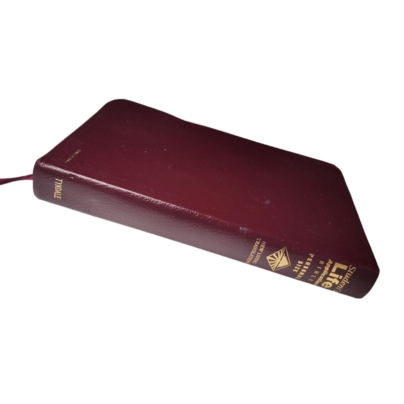 Students Life Application Bible Personal Size New Living Translation Red Leather - Picture 6 of 15